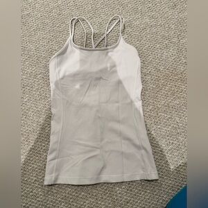 White lululemon tank top!